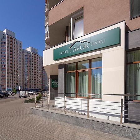 Favor Sport Hotel Kiev Exterior foto