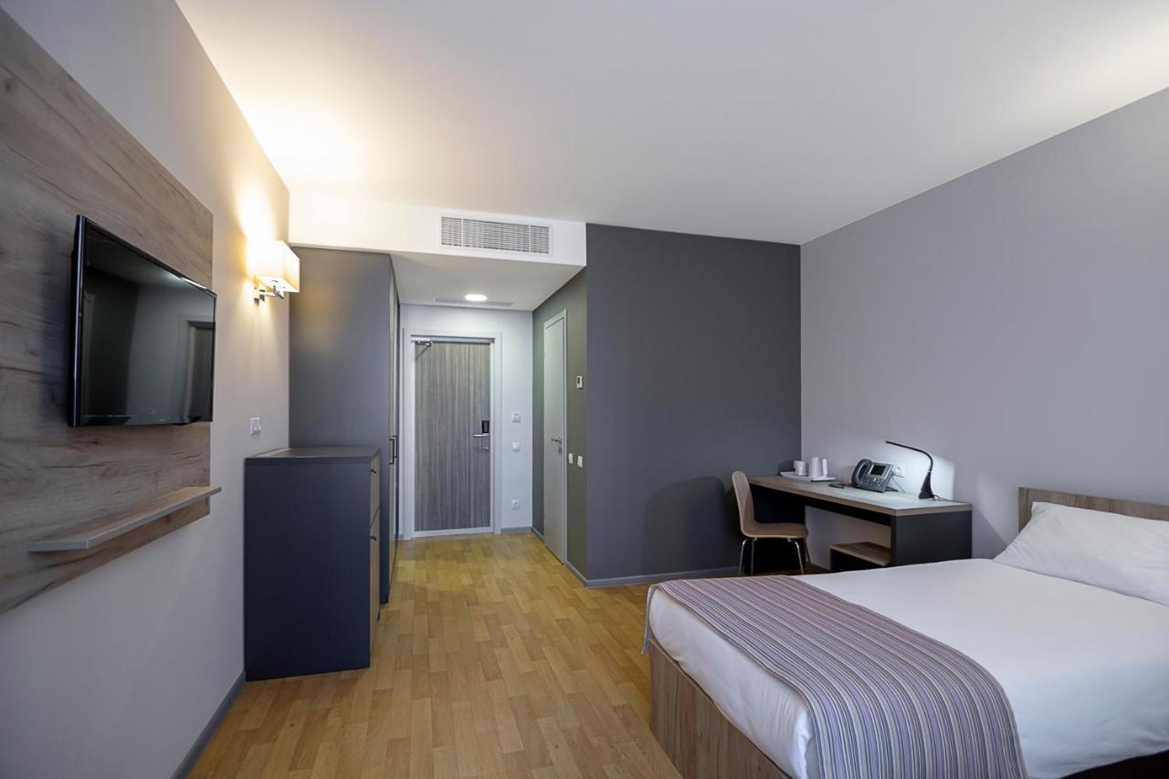 Favor Sport Hotel Kiev Exterior foto