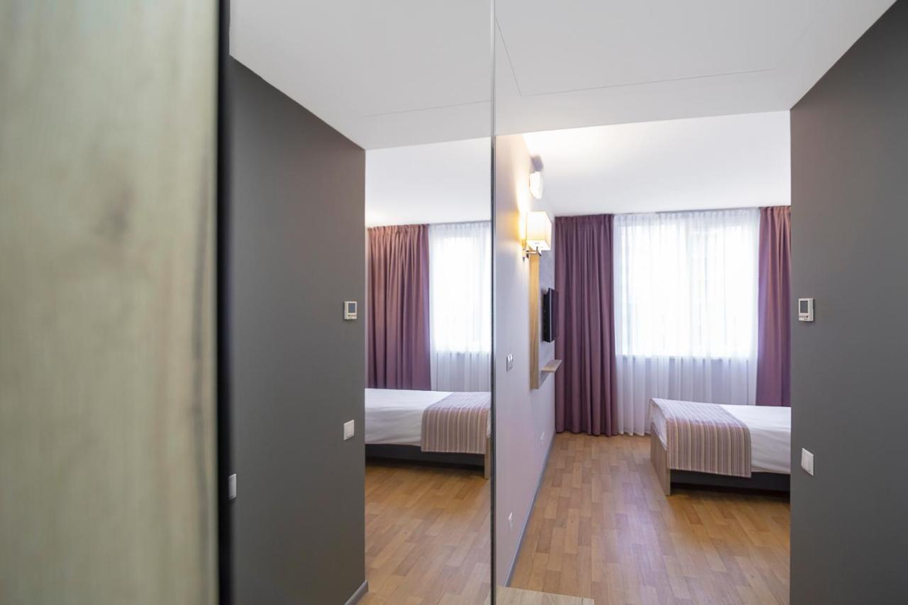 Favor Sport Hotel Kiev Exterior foto