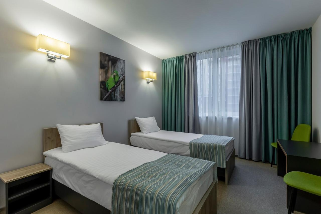 Favor Sport Hotel Kiev Exterior foto